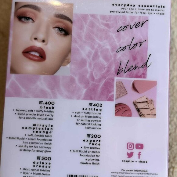 Real Techniques Bundle: Beauty Blender Sponges and Makeup Brushes BRAND NEW - Picture 3 of 7